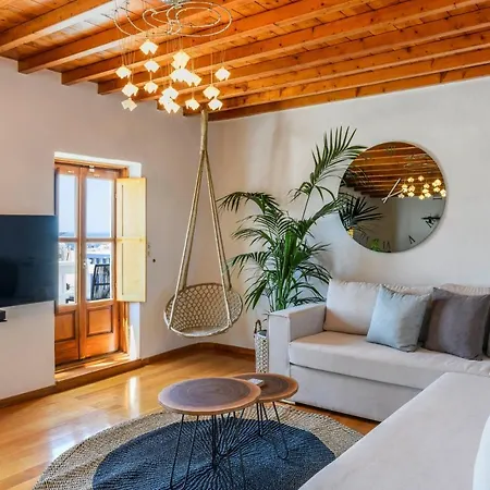 Dimele * Mykonos Town